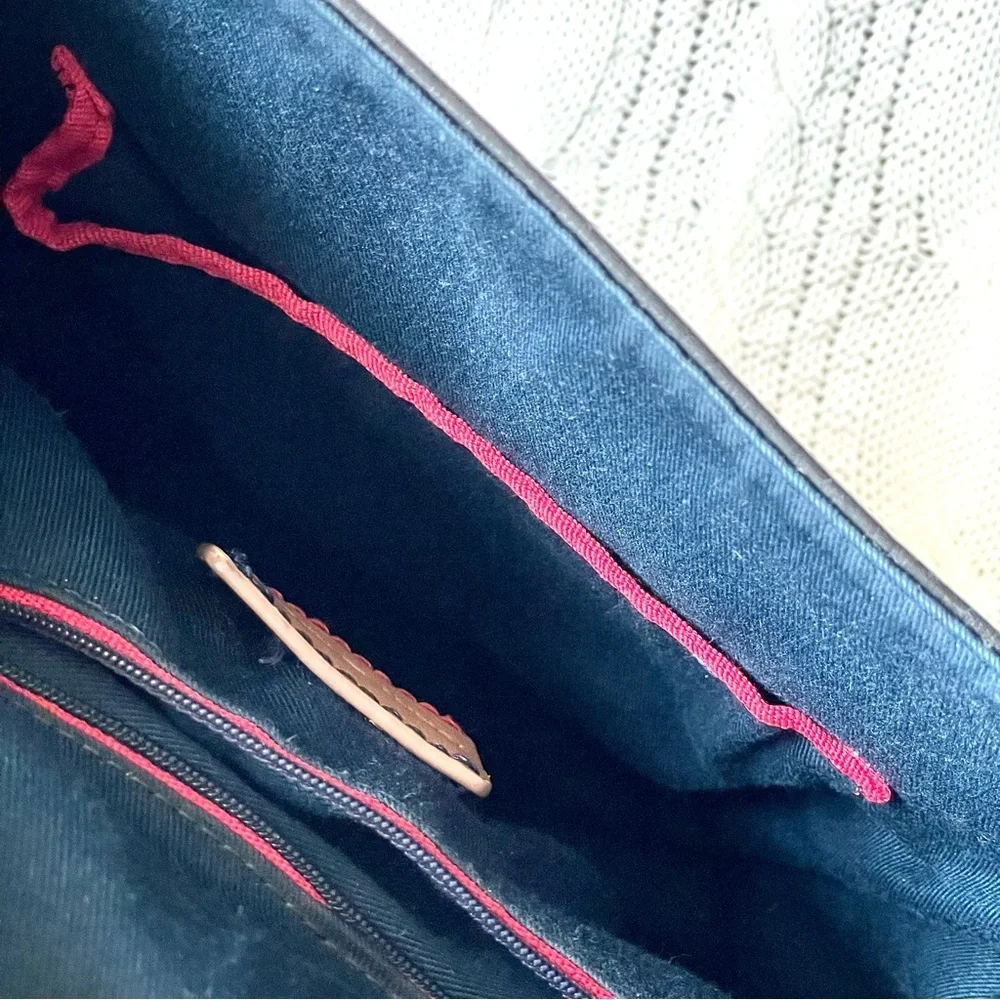 Tommy Hilfiger Women’s Black Genuine Leather Backpack | Minimalist Casual - Picture 9 of 10